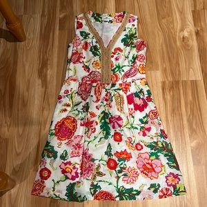 Floral vineyard vines dress with side zipper